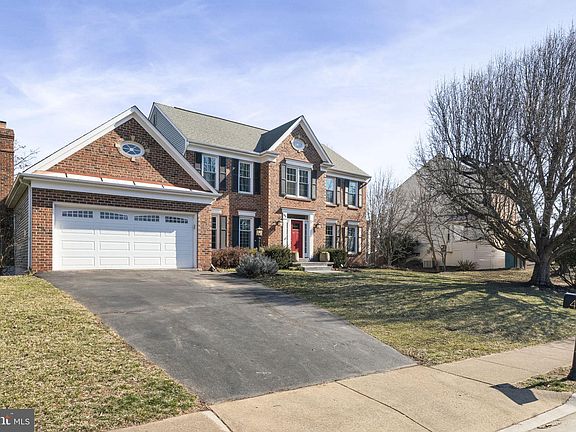 4th image of 496 Alabama Dr