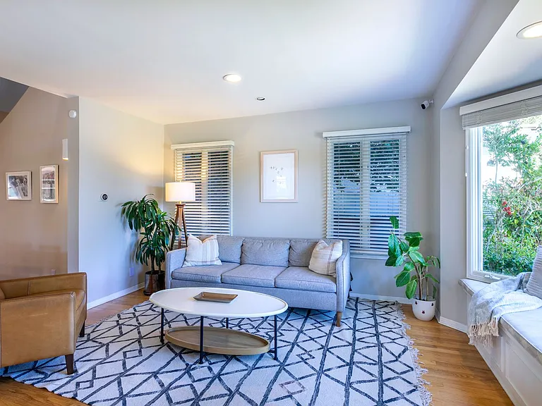 8005 Gonzaga Ave — Photo 11