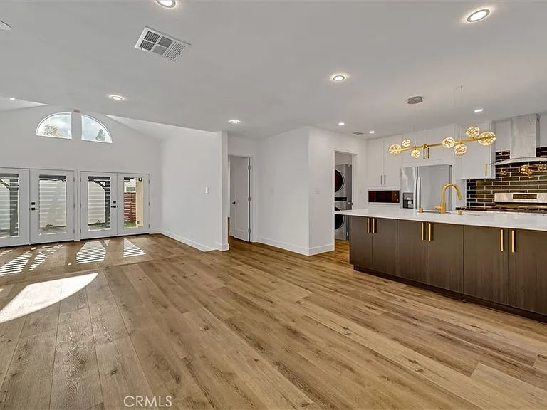 22134 Gilmore St — Photo 1