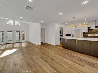 22134 Gilmore St, Canoga Park, CA 91303