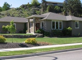 1633 Horse Lake Rd, Wenatchee, WA 98801