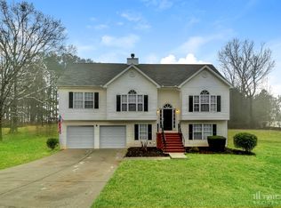 10923 Hondal Ct, Hampton, GA 30228