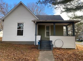 502 Wyatt St, Greenville, IL