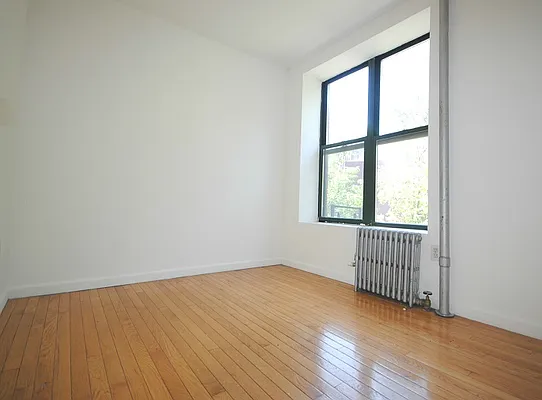 Rented by Bold New York | media 10