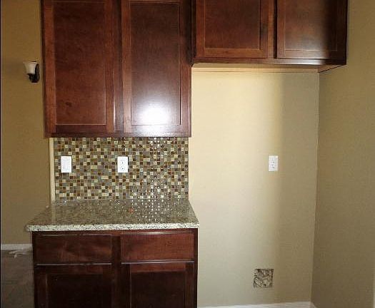 5th image of 5862 Coyote Flats St