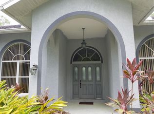 895 Oakford Rd, Sarasota, FL 34240