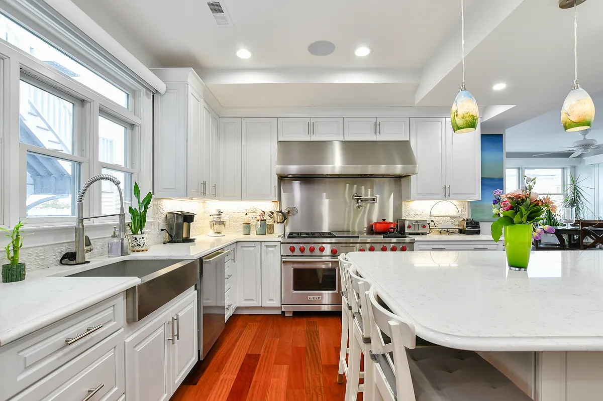 Building Photo - 84 G St #3
