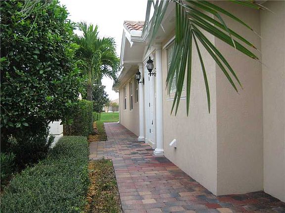 2nd image of 5006 Corsica Sq