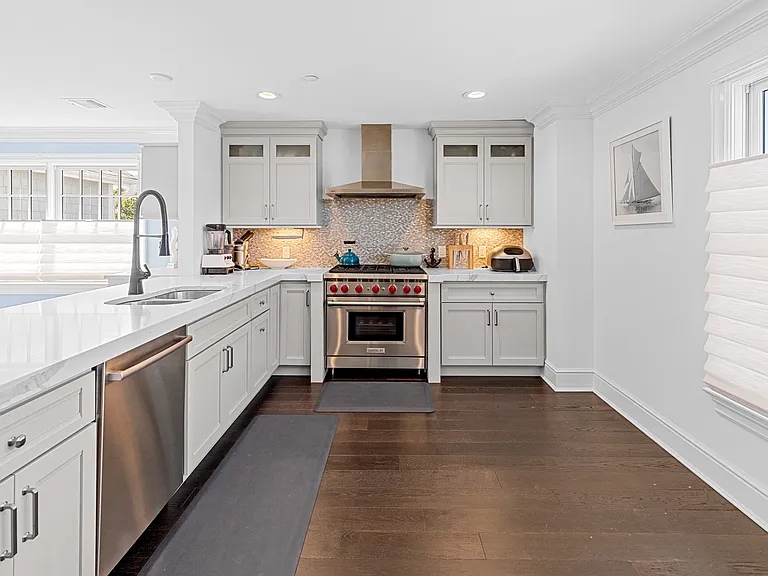 34 Village Green Dr — Photo 11