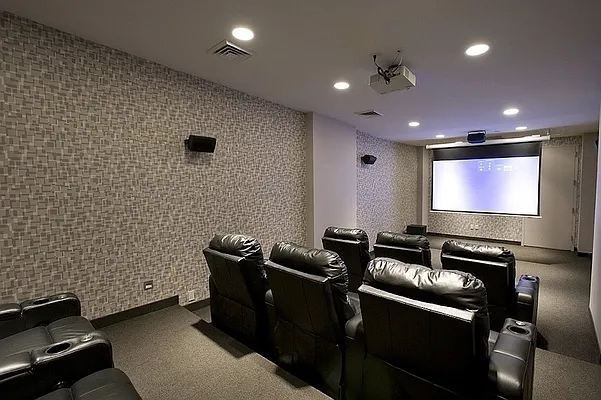 Sold by Compass | media 16