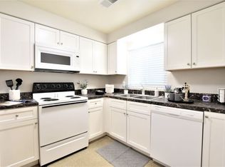 1816 NW 10th St, Gainesville, FL 32609