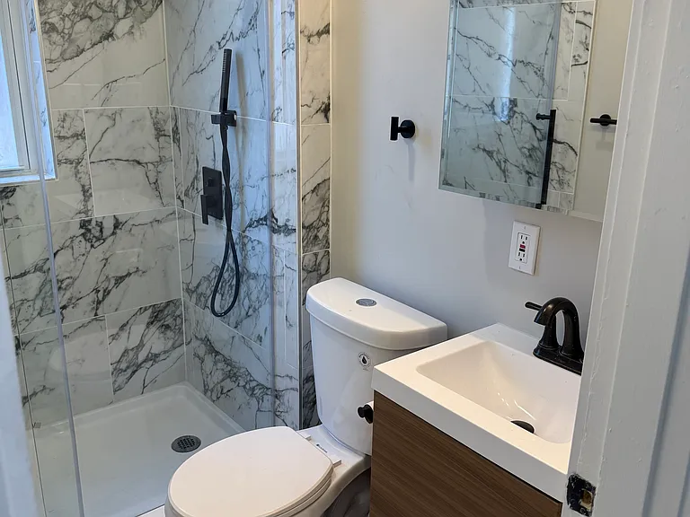 4544 Chouteau Ave #1E — Photo 10