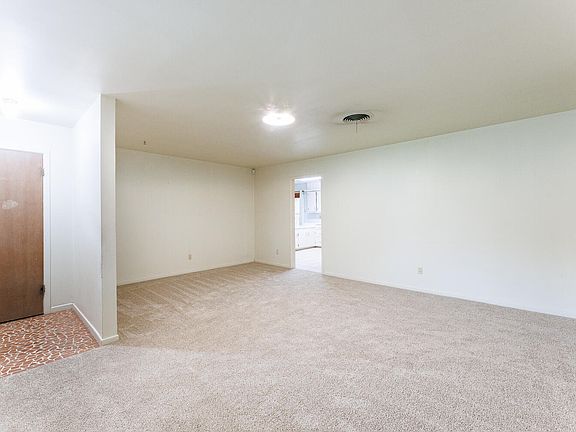 5th image of 5220 7th St