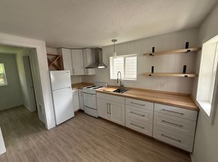 873 SW 48th St, Lincoln City, OR 97367