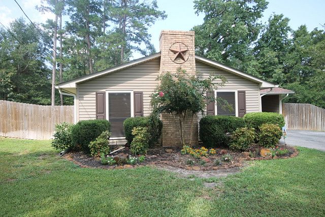 1st image of 1214 Horseshoe Dr