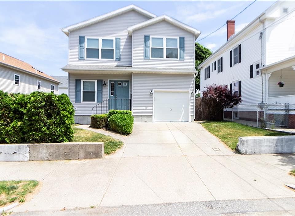 1st image of 8 Russell Ave