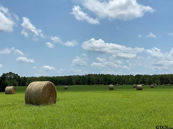 4th image of County Road 1816