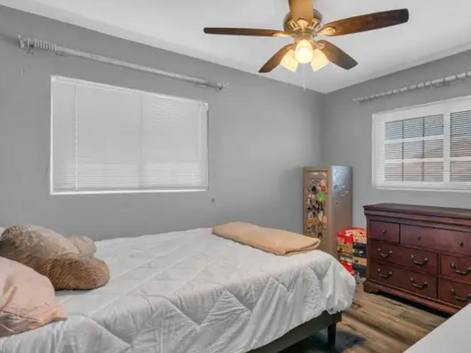 1st image of 7327 Alpine Dr