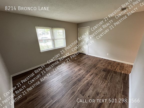 4th image of 8214 Bronco Ln