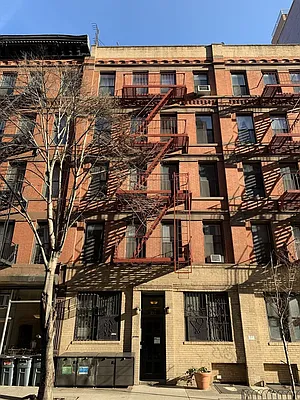 Sold by Citi Habitats | media 11