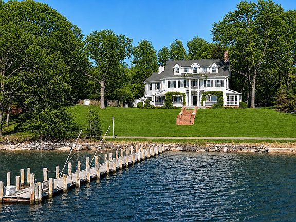 2nd image of 6 Harbor Ln