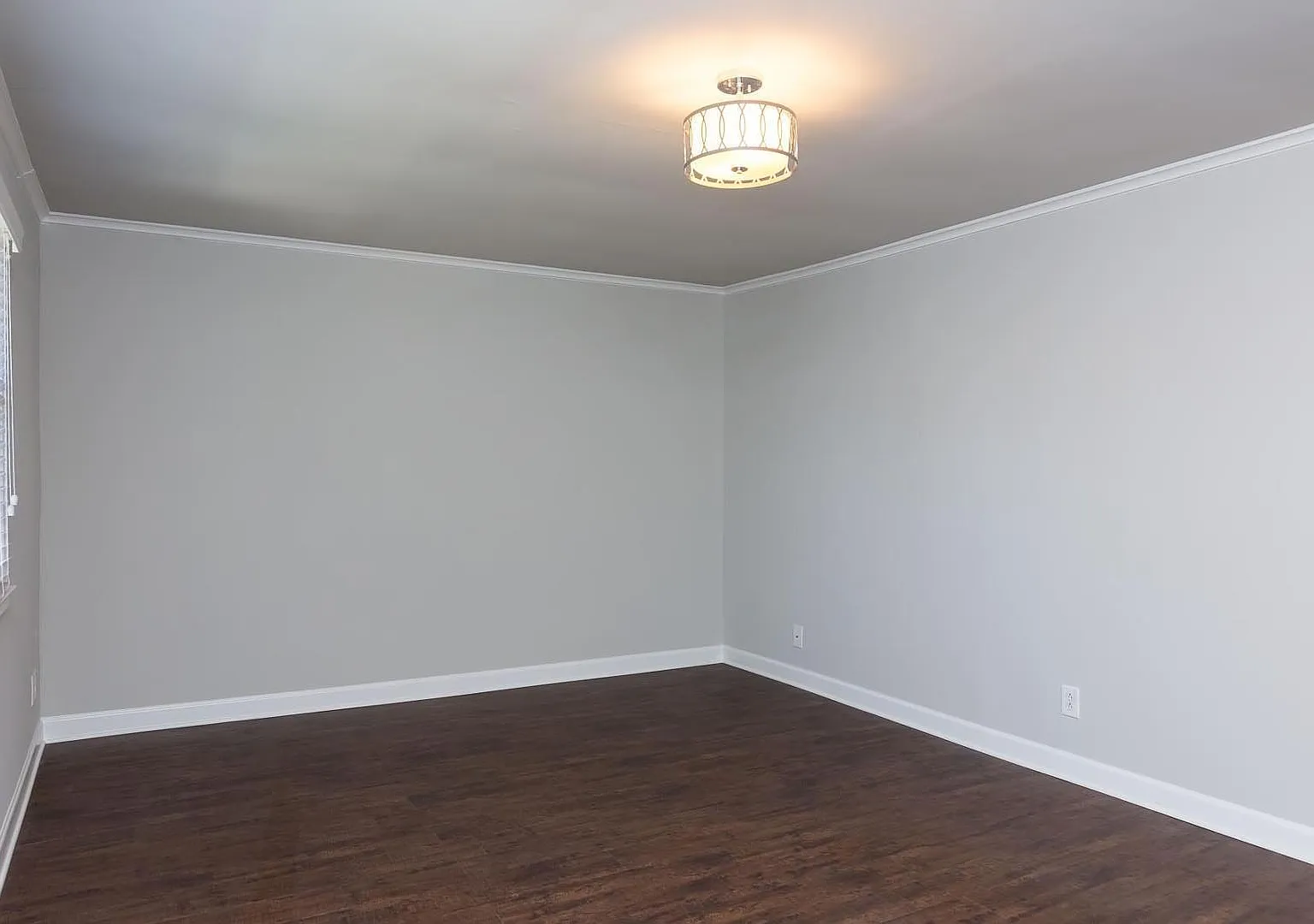 1 bed, 1.0 bath, 500 sqft, $1,299 — Photo 4