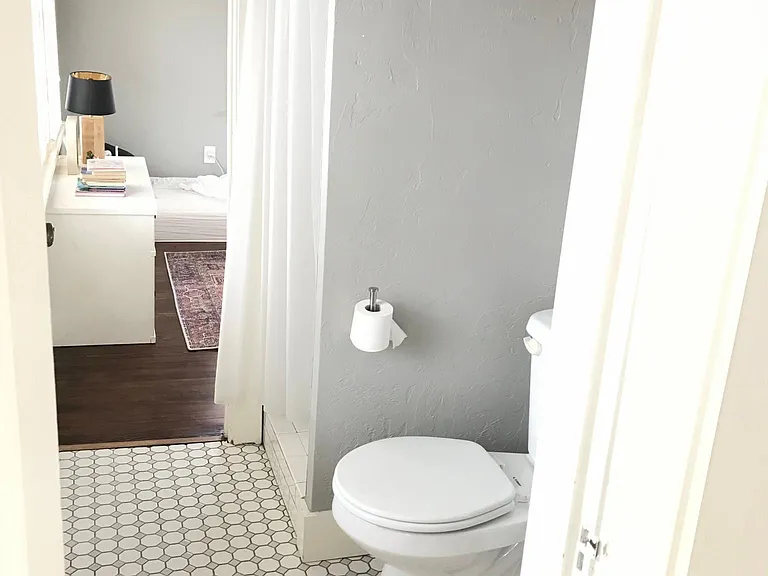 1805 W Park Pl — Photo 21
