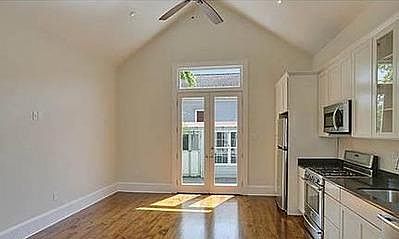 2nd image of 3232 Saint Ann St