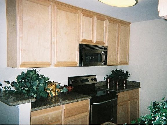3rd image of 12730 Laurel St Unit 304