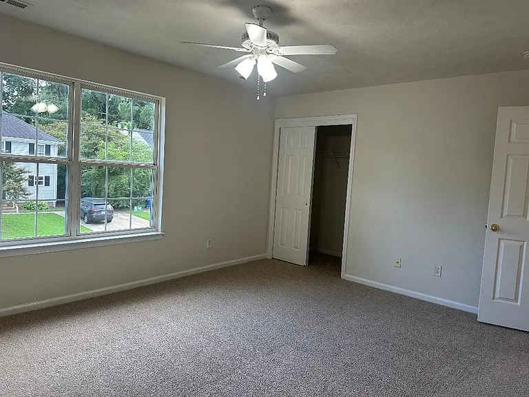 2416 Casey Ct — Photo 16