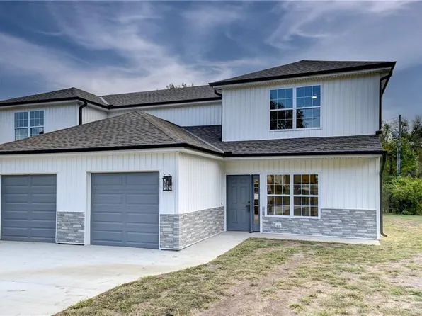 109 S Raum St #A, Lawson, MO 64062