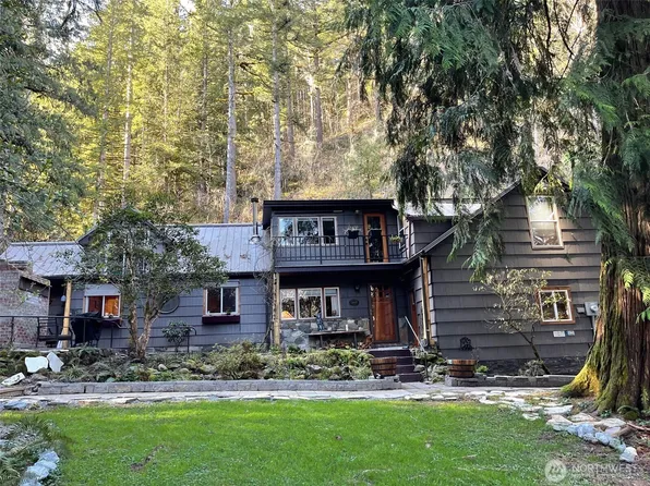 54909 Conrad Road, Rockport, WA 98283