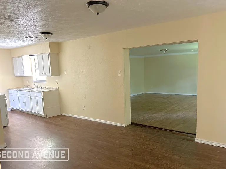11819 Leitrim Way — Photo 4