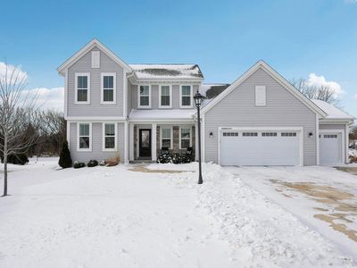 W206N17471 Hidden Creek ROAD, Jackson, WI, 53037