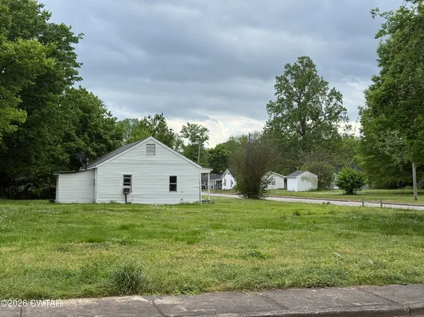 300 Barham St, Jackson, TN 38301