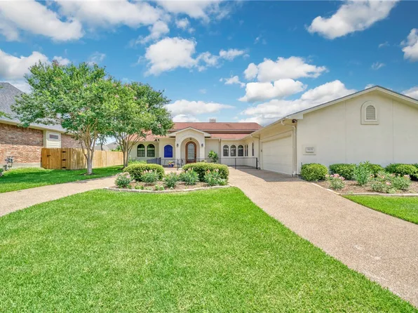 4415 Amberley Pl, College Station, TX 77845