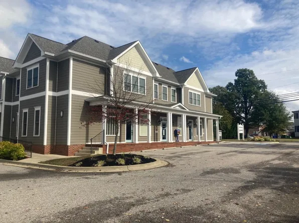 109 Saint Marys Ave APT 203, La Plata, MD 20646
