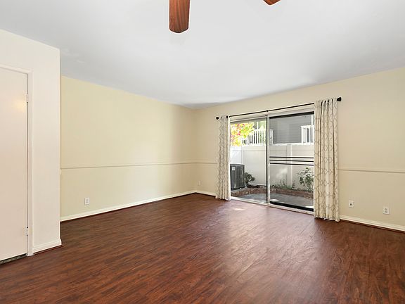 5th image of 106 Birchwood Ln