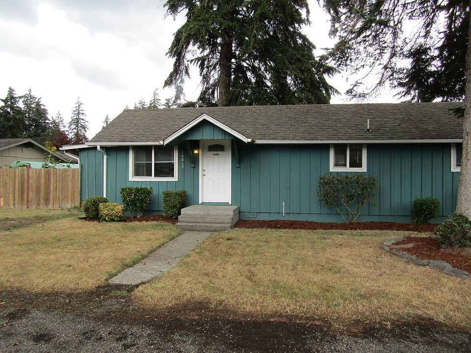 1st image of 16817 17th Ave E