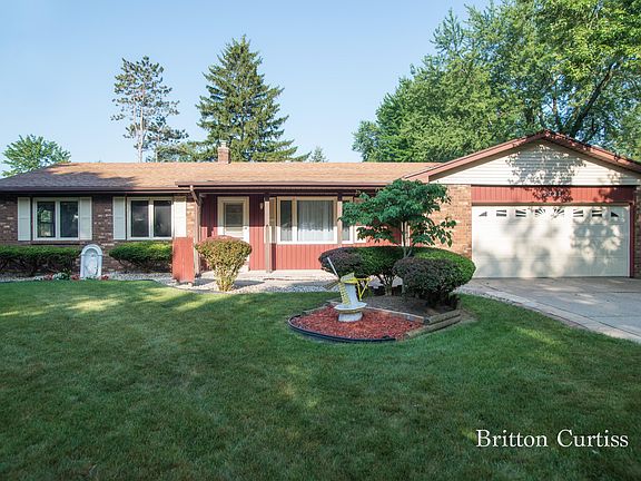2nd image of 3721 Tallman Ave SE