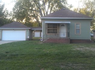 414 NE 4th St, Ogden, IA 50212