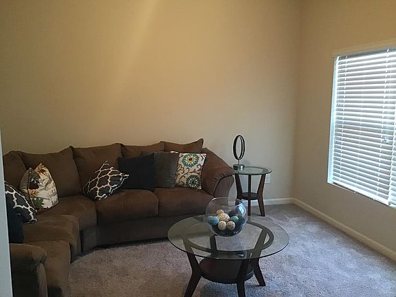 2nd image of 1596 Oglethorpe Dr