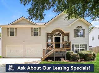 7207 Cedar Forest Dr, Douglasville, GA