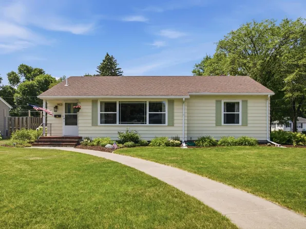 1403 3rd St S, Moorhead, MN 56560