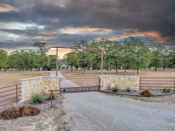 212 Arista Trl, Poolville, TX 76487