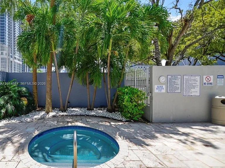 800 N Miami Ave #1210 — Photo 19