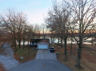 479 Point Of View Dr, Edwardsville, IL 62025