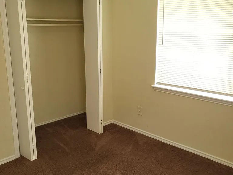 7326 Harold Walker Dr — Photo 8