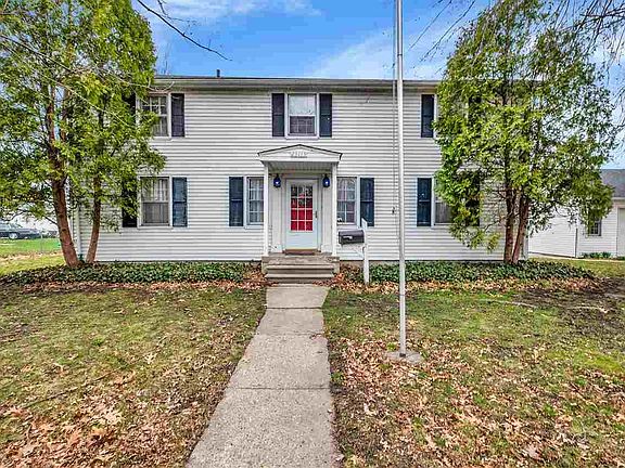 2nd image of 23115 Violet St
