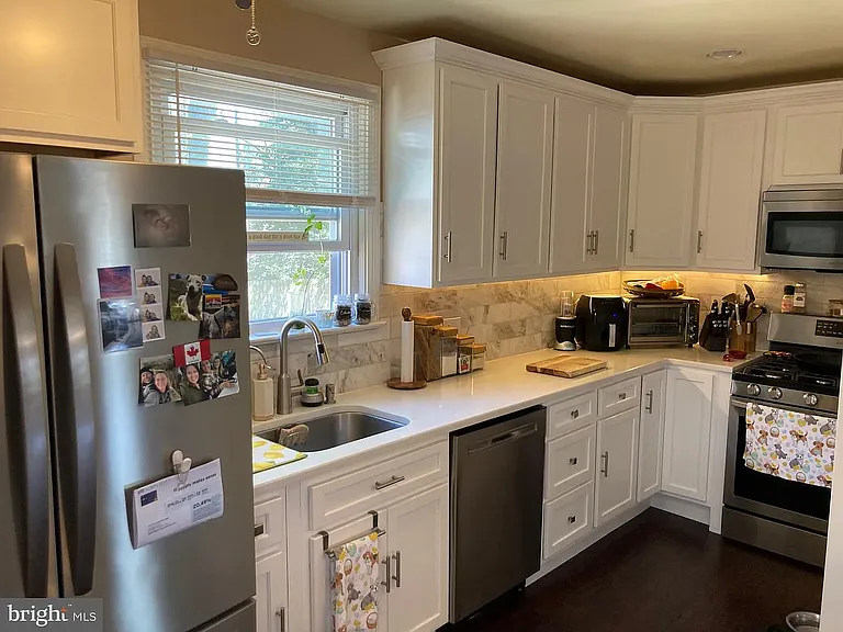 705 Edgemoor Rd — Photo 8